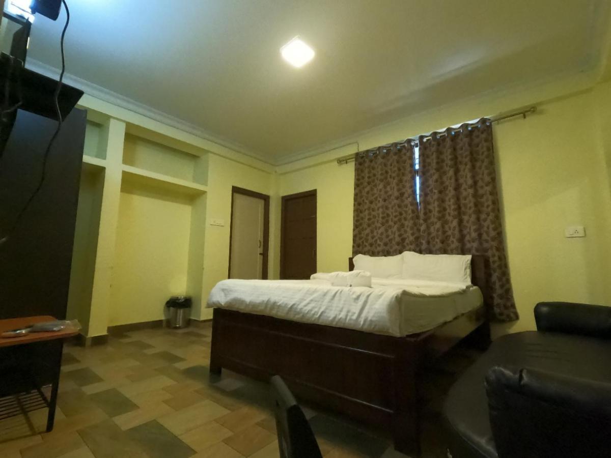 Aurora Guest House Шиллонг Экстерьер фото