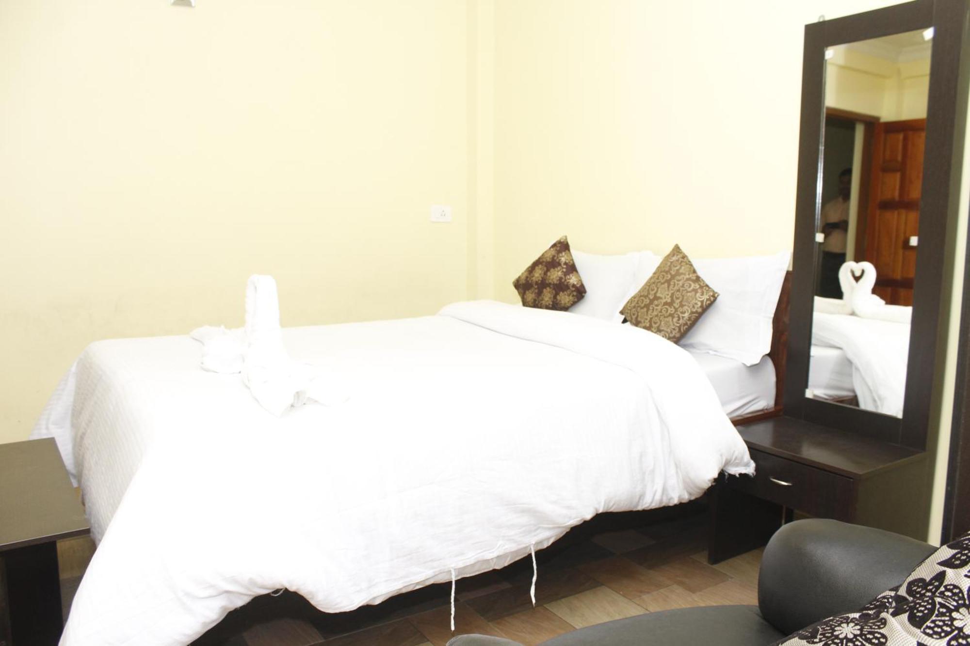 Aurora Guest House Шиллонг Экстерьер фото
