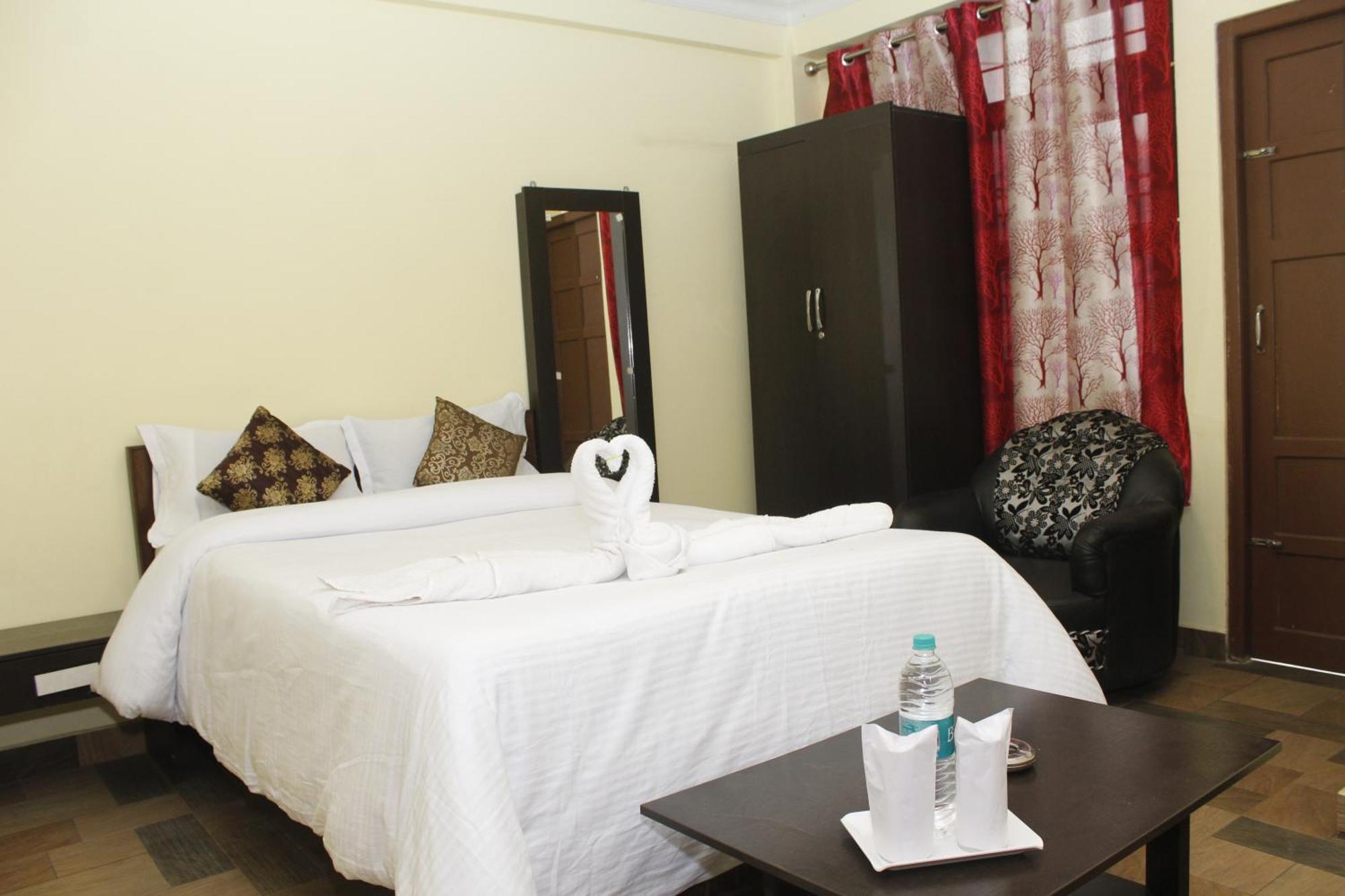 Aurora Guest House Шиллонг Экстерьер фото