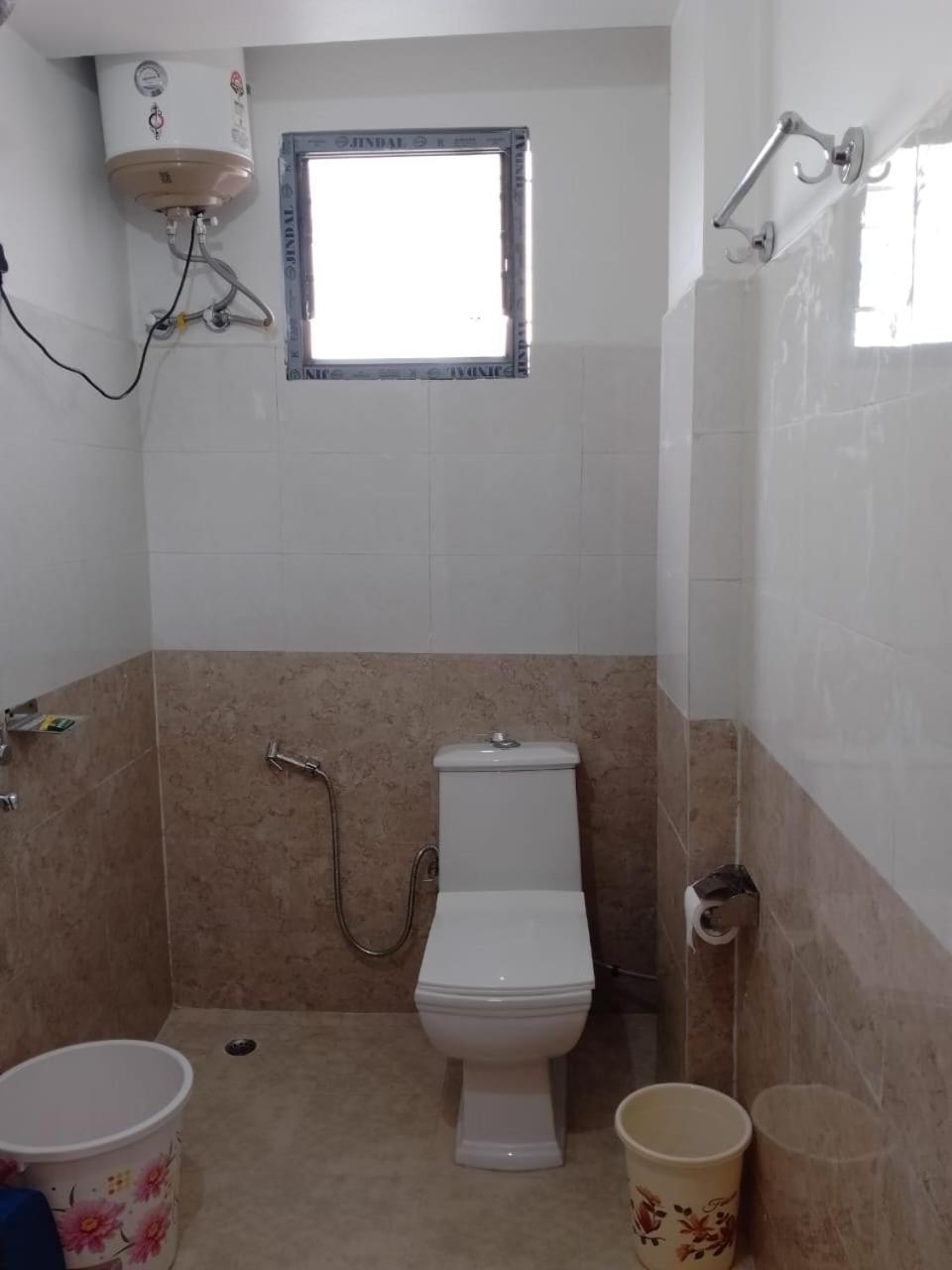 Aurora Guest House Шиллонг Экстерьер фото
