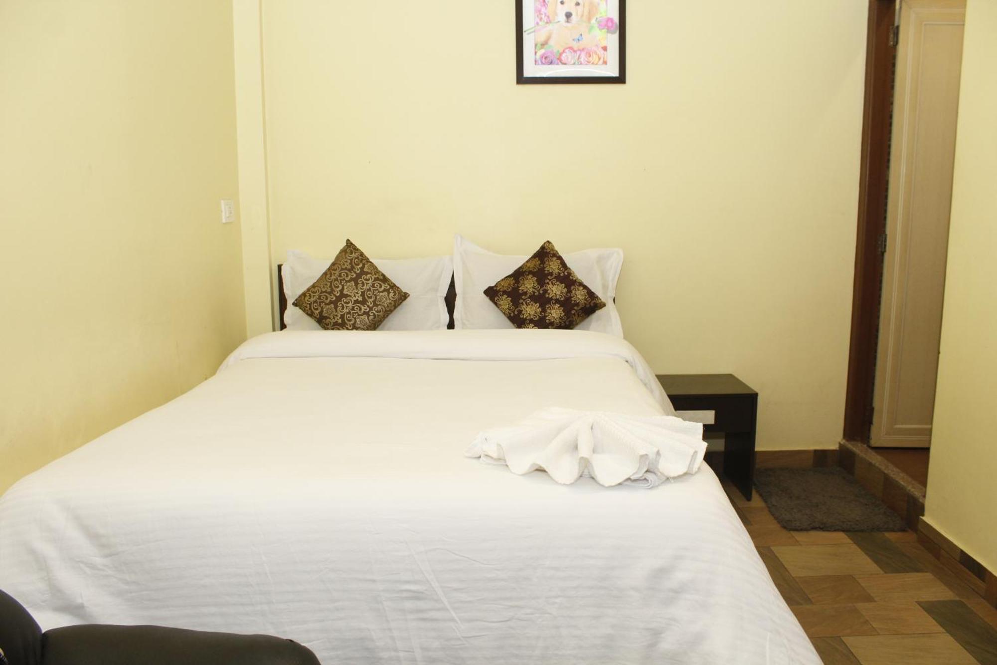 Aurora Guest House Шиллонг Экстерьер фото